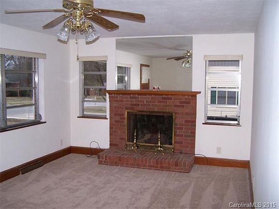 5th image of 549 N Oakland Ave