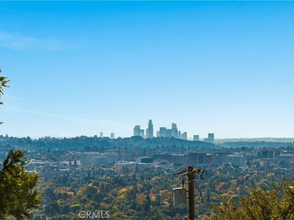 1701 Country Ln #13, Pasadena, CA 91107