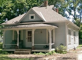 218 S College Ave, Mulvane, KS 67110