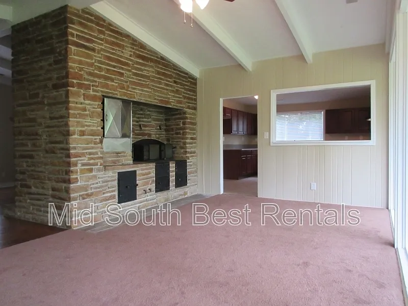 Building Photo - 3065 Scheibler Rd