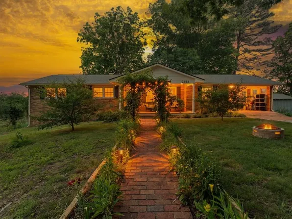2652 Pickett Park Hwy, Jamestown, TN 38556