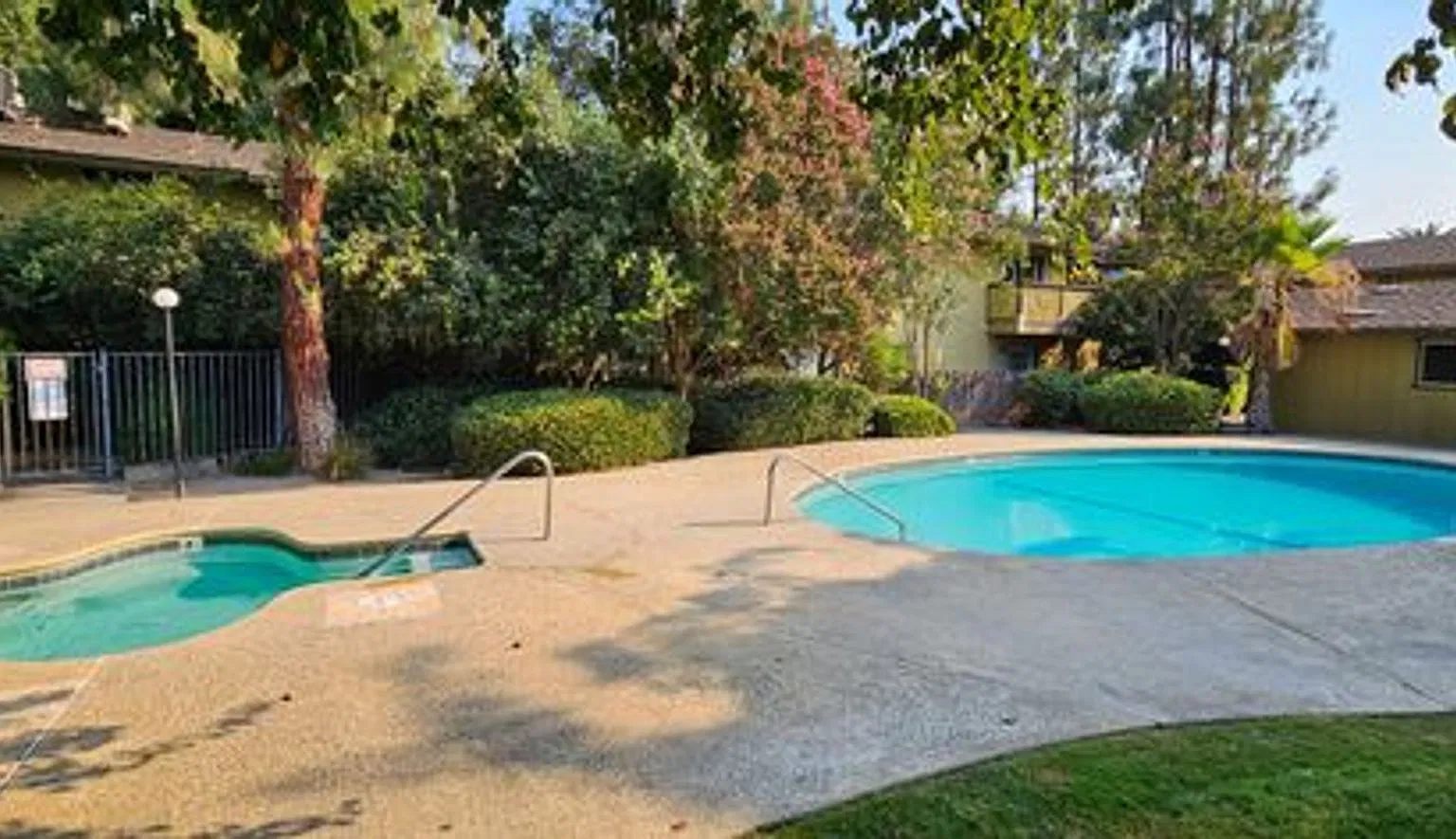 Sierra Gardens — Photo 4