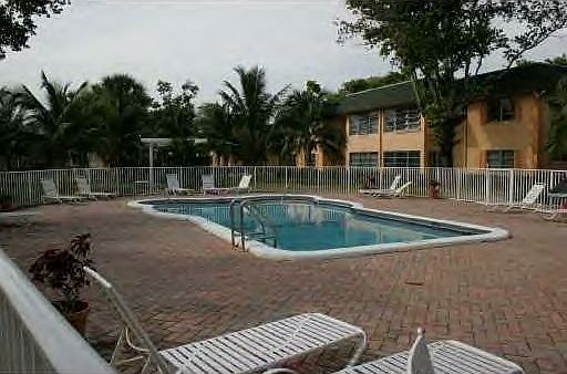 pool