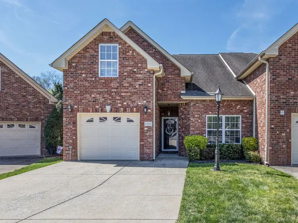 2208 Stanford Ct, Murfreesboro, TN 37130