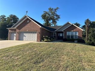 8901 Wendell Creek Dr, Saint Jacob, IL 62281