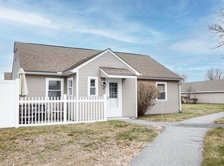 76 Kelley Rd #76, Chicopee, MA 01022