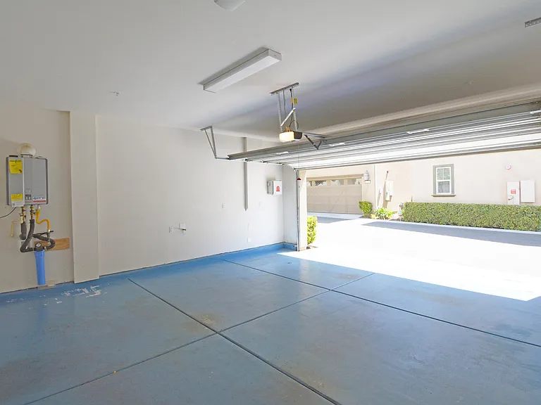 8770 Celebration St — Photo 32