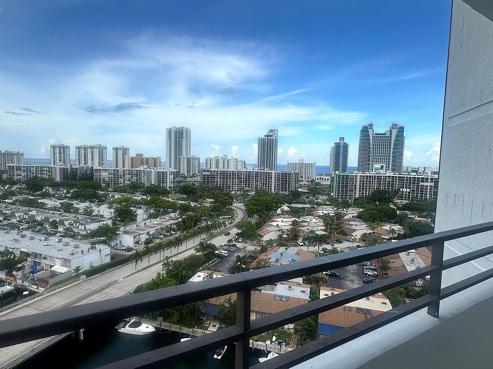 1st image of 2500 Parkview Dr APT 1606
