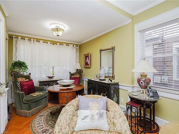 4th image of 2054 E 67th St