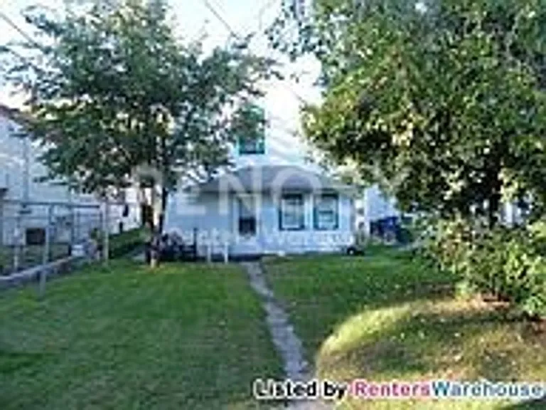 614 20th Ave NE — Photo 9