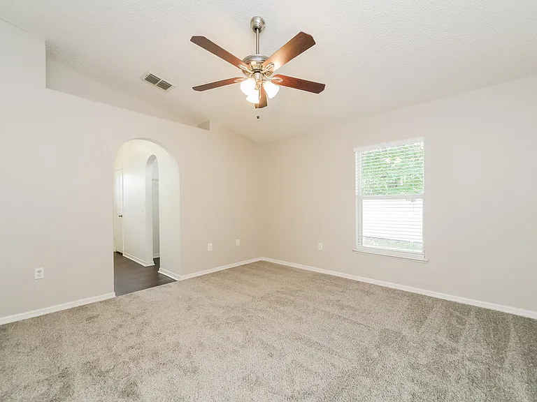 13825 Econ Woods Ln — Photo 11