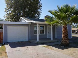 209 S Santa Clara St, Tulare, CA 93274