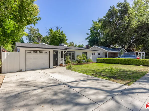 22027 Viscanio Rd, Woodland Hills, CA 91364