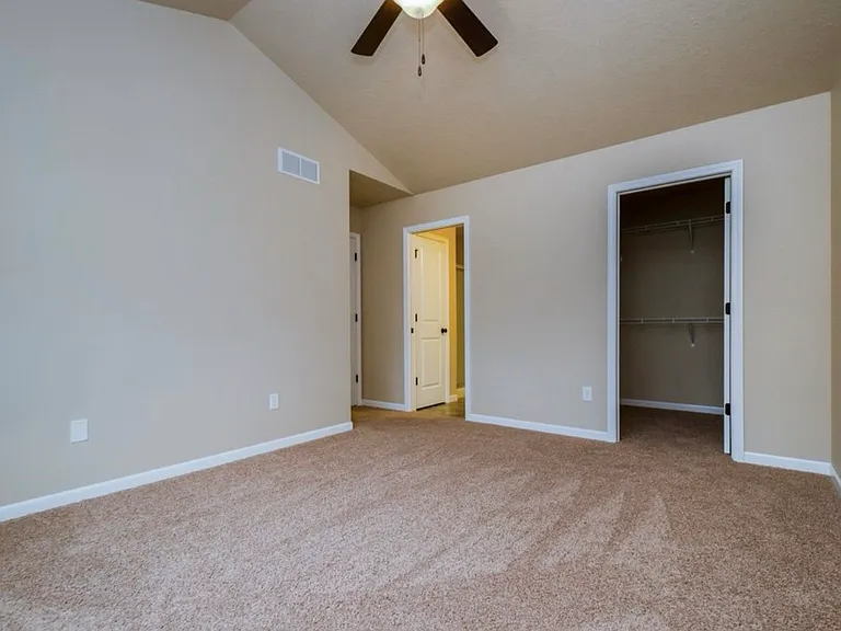 1574 Burr Dr — Photo 10