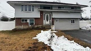 2nd image of 1597 Brentwood Road