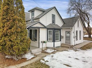 211 7th St NW, Rochester, MN 55901