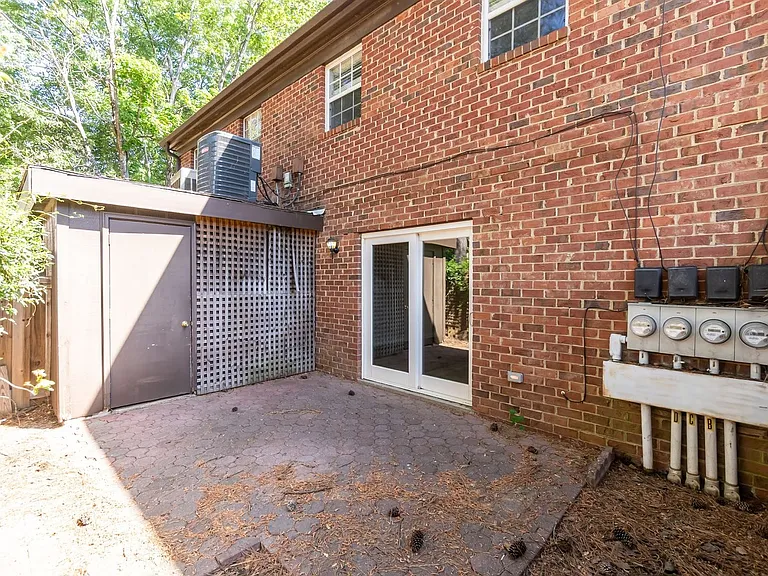 1209 Manassas Ct #C — Photo 5