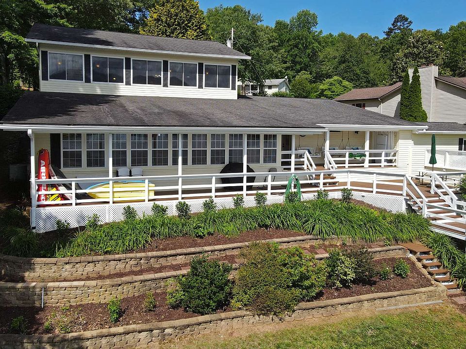 327 Chatuge Village Cir, Hayesville, NC 28904 MLS 325526 Zillow