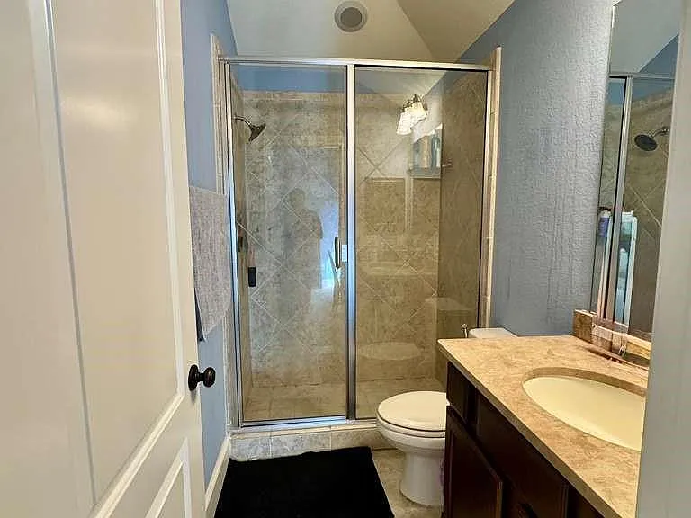 18614 Town Bluff Dr — Photo 9