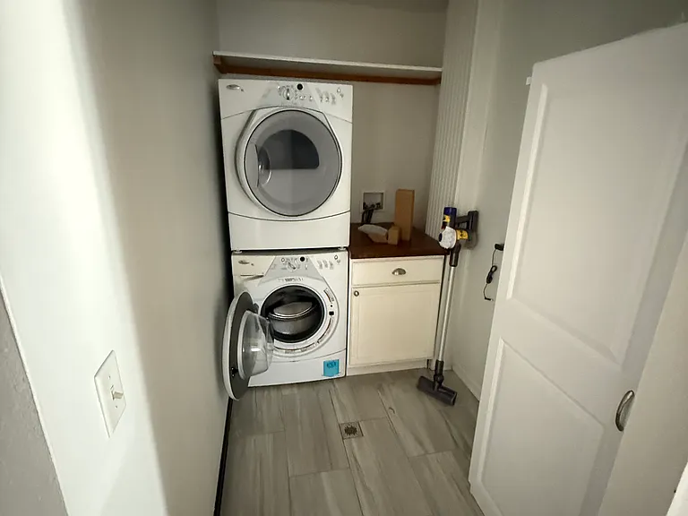 1946 S Beaumont Dr — Photo 14