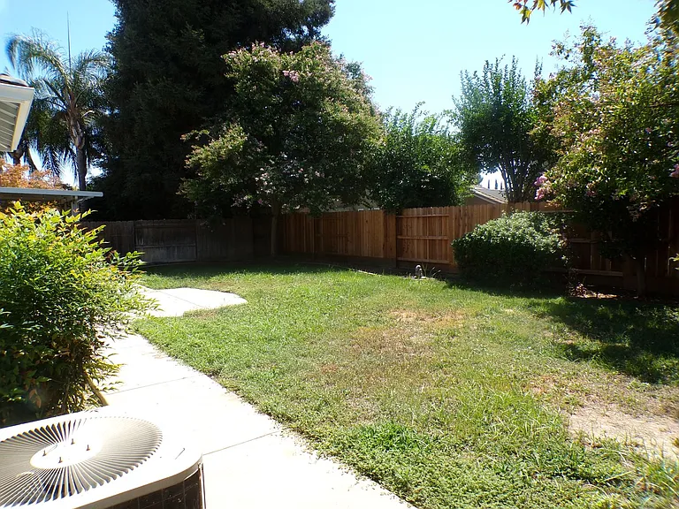 3308 Chandon Dr — Photo 11