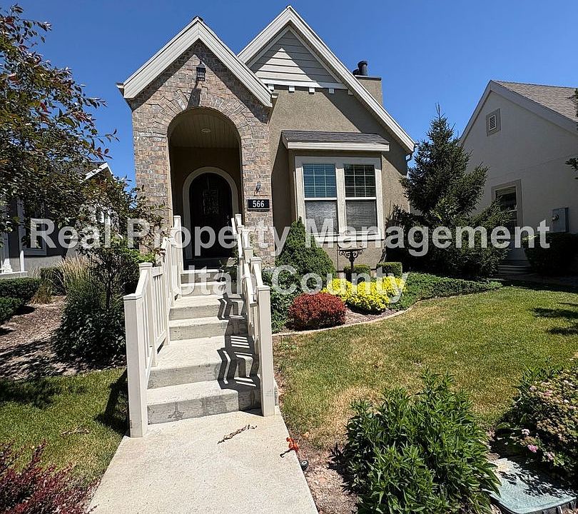 1st image of 566 E 3375th St N