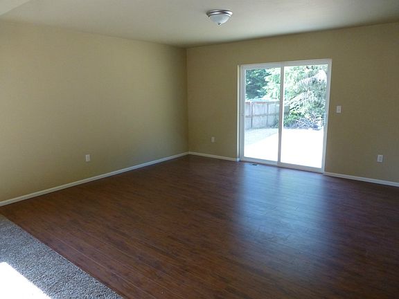 2nd image of 1807 Nevada Ave SE
