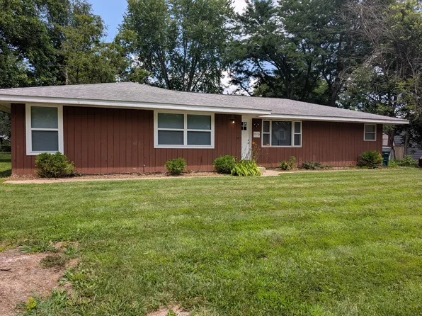 2312 Mary Lou Dr, Urbana, IL 61802