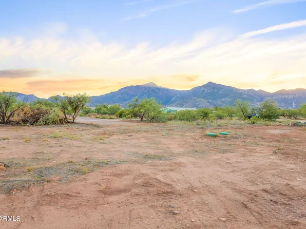 5957 E DAKOTA Road #-, Hereford, AZ 85615