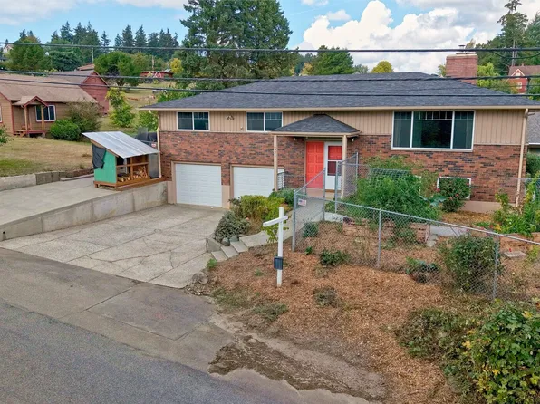 6921 12th Street E, Tacoma, WA 98424