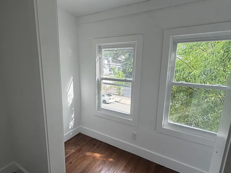 239 12th Ave #2 — Photo 10