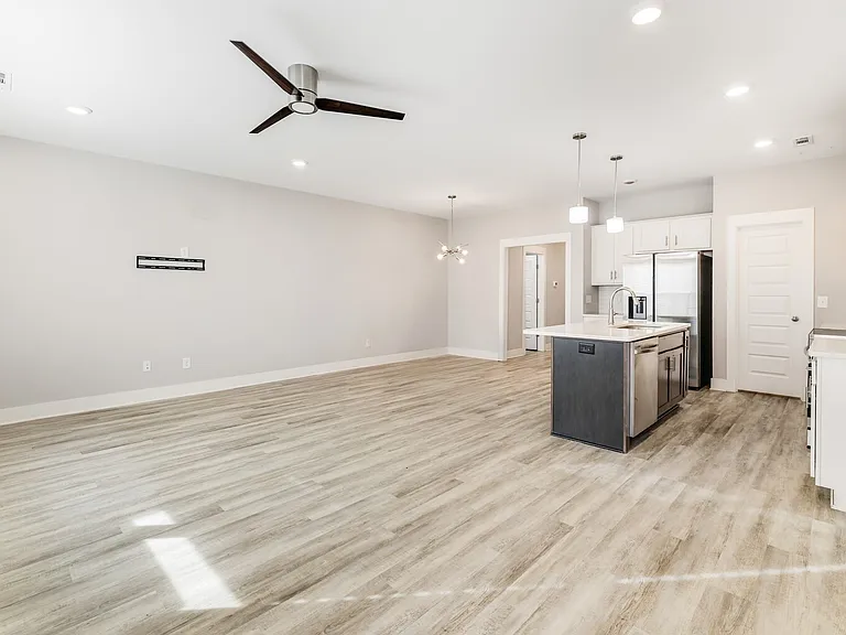1309 Halter Park Dr — Photo 12