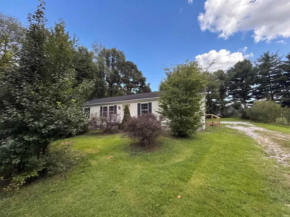 3911 W Forrest Park Dr, Bloomington, IN 47404