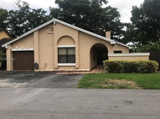 4841 SW 147th Pl, Miami, FL 33185