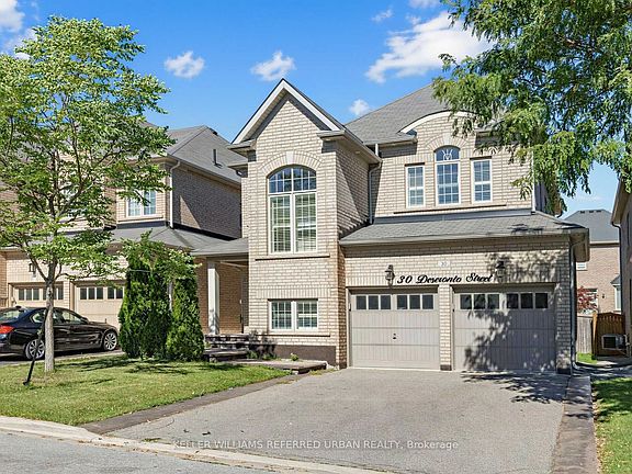 2nd image of 30 Deseronto St