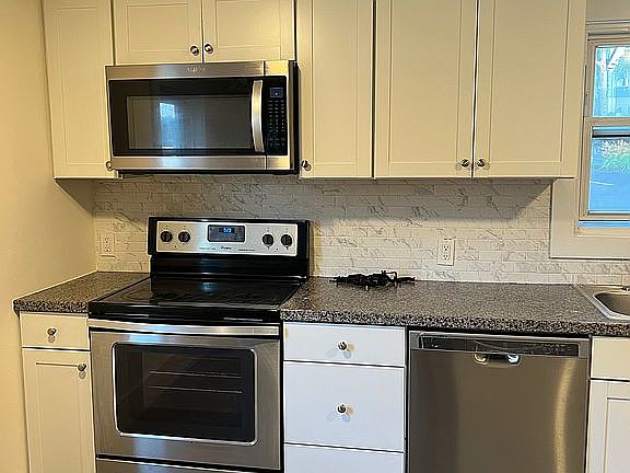 4th image of 25 Griffin Ave #B