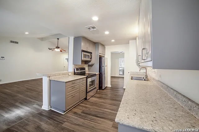 13906 Tangle Tree St — Photo 9