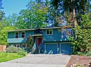 3743 Dlinda St, Bellingham, WA 98226