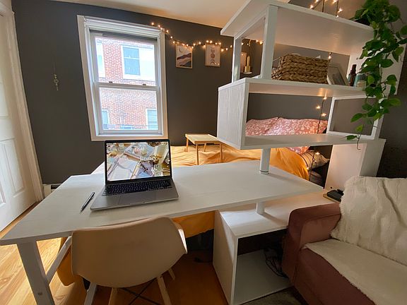 5th image of 2020 Christian St APT C