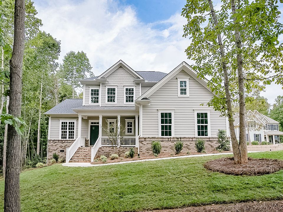 1st image of 383 Cove Creek Loop