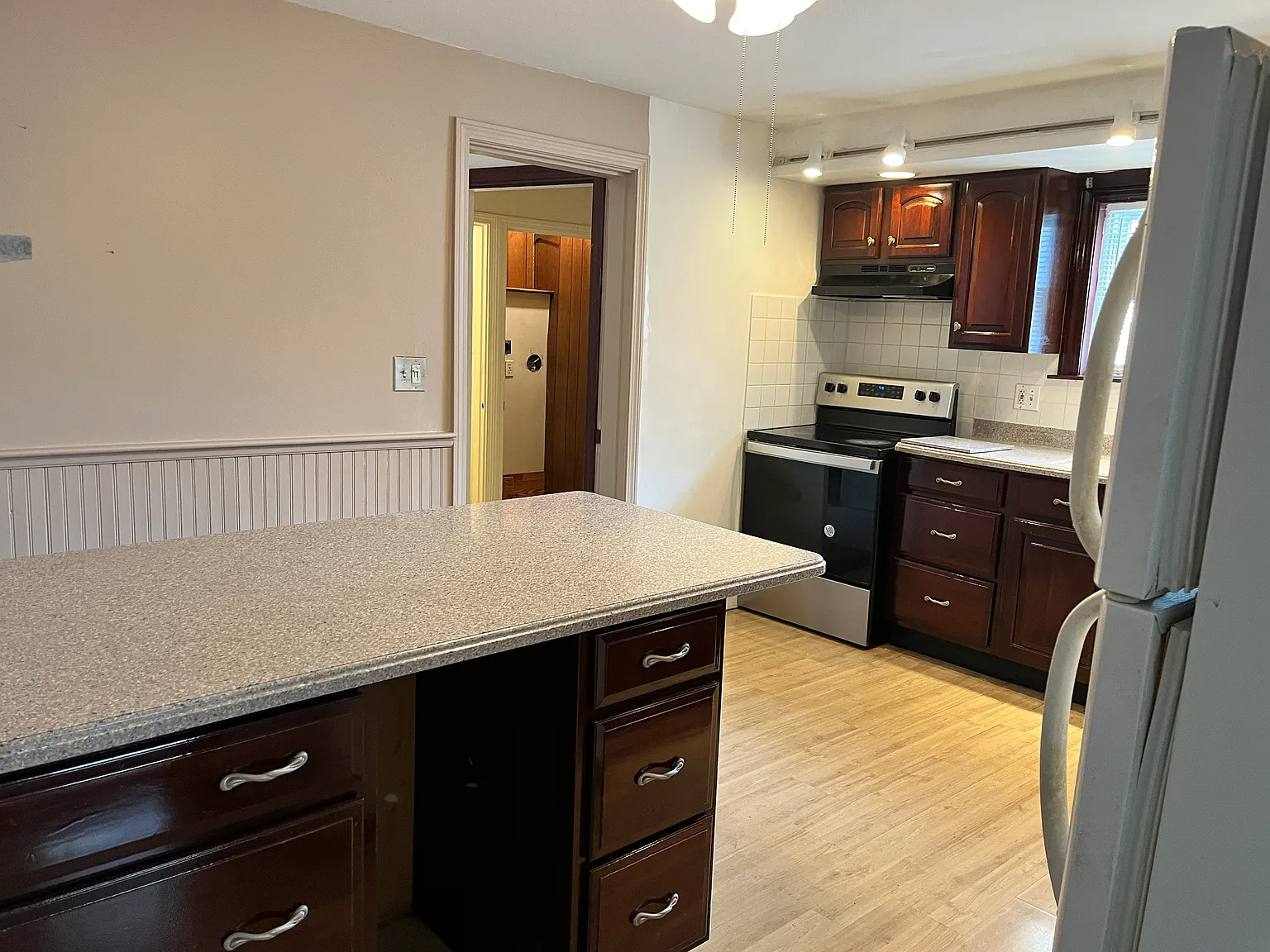 2 bed, 1200 sqft, $2,600 — Photo 4