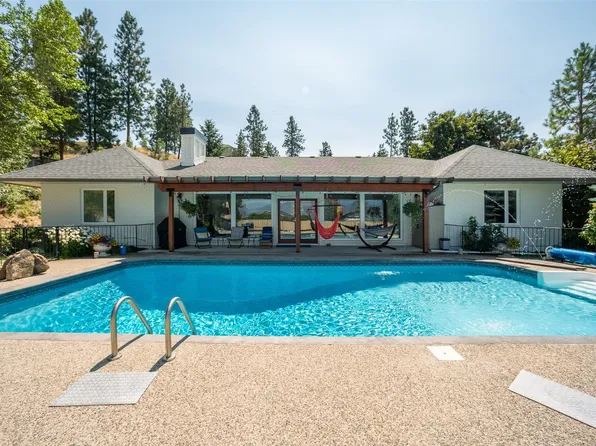 514 Hawes Ct, Kelowna, BC V1W 5C5