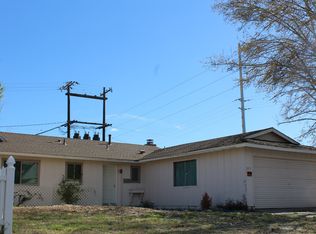 2075 Greenbrae Dr, Sparks, NV 89431