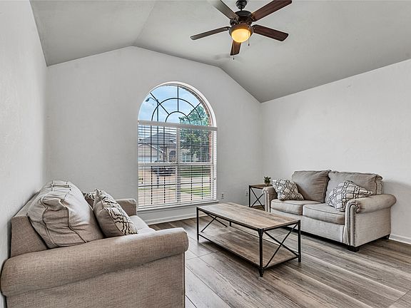 3rd image of 8444 Miami Springs Dr