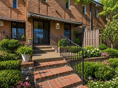 638 Timber Ln, Nashville, TN, 37215