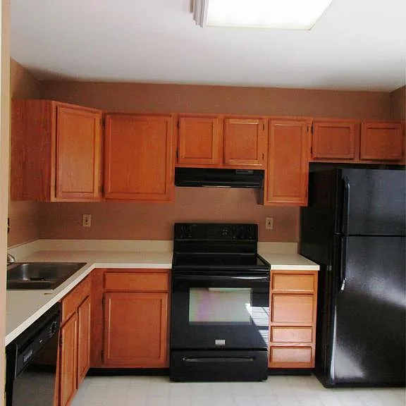 3361 Cheverly Ct — Photo 4