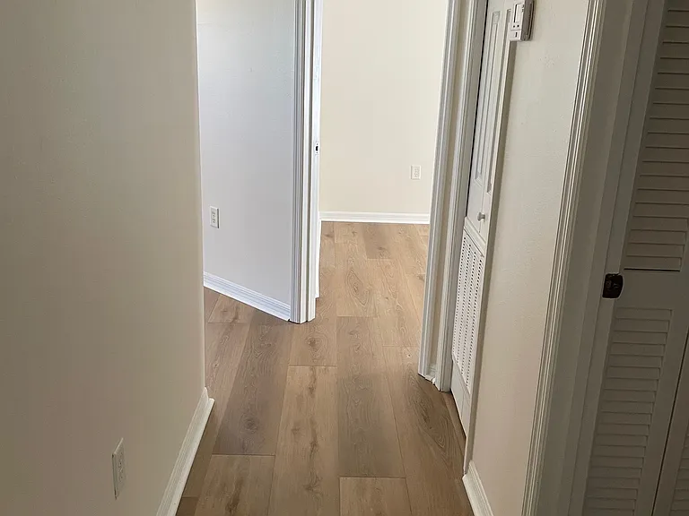 2015 Saint George Dr — Photo 9