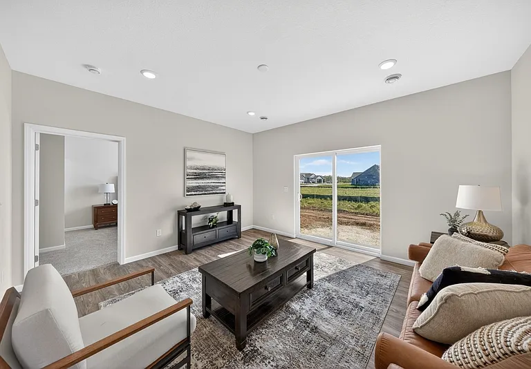 1805 Lynx Pl SE — Photo 5