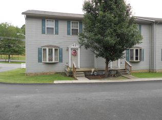 9589 Cost Ave APT 5, Stonewood, WV 26301