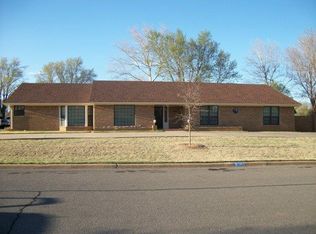 1303 N Walters Way, Elk City, OK 73644